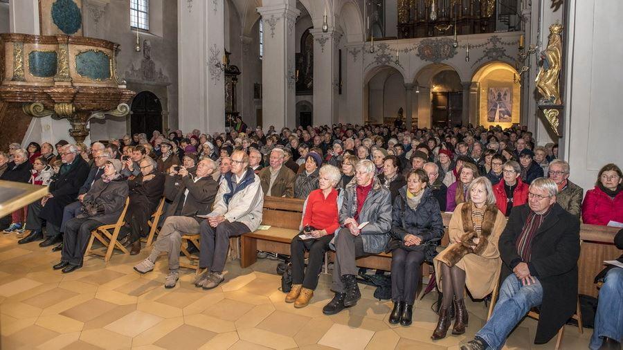 Adventskonzert am 29.11.2015 in der Niedermünsterkirche